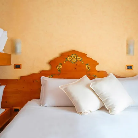 Tiffany's ホテル ロッカラーゾ