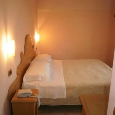 Hotel Tiffany's 3*