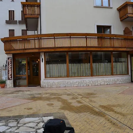 ホテル Tiffany's 3*