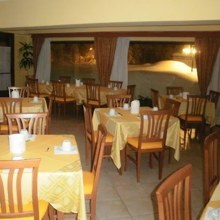 Tiffany's 3* ロッカラーゾ